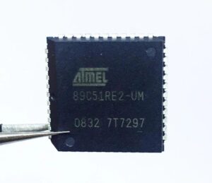 unlock atmel mcu AT89C51RE2 flash memory