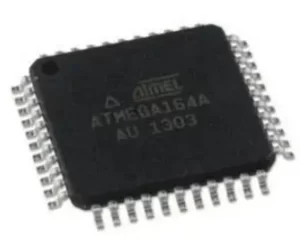 保護された Microchip ATmega164A MCU をハッキングしたりデータを抽出したりすることは、決して容易ではありません。保護ヒューズ ビットは、プログラム メモリ、EEPROM、および内部データの読み出しをブロックするように明示的に設計されており、バイナリ ファイルまたは 16 進ファイルへの直接アクセスを防止します。さらに、暗号化されたメモリ領域、電圧とクロックの感度、不可逆的なチップ消去状態を引き起こすリスクなどの障害もあります。このように保護された Microchip ATmega164A マイクロコントローラのリバース エンジニアリングには、AVR アーキテクチャ、メモリ構成、および保護メカニズムに対する深い理解が必要です。具体的な方法は機密情報として扱われますが、全体的な課題は、Microchip ATmega164A マイクロプロセッサを損傷したり、貴重なファームウェア データを損失したりすることなく、ロックされたメモリへのアクセスを安全に開始することにあります。ATmega164A コードを抽出することの意味と価値は、技術的な好奇心をはるかに超えています。クライアントにとっては、このプロセスにより、ファームウェアのリカバリ、レガシー製品のサポート、機能分析、およびバックアップが存在しないシステムの復元が可能になります。ロックされたMCUからアーカイブされたプログラムデータを復元することで、企業は製品寿命を延ばし、再開発コストを削減し、コストのかかるハードウェアの再設計を回避できます。ファームウェア、ソースレベルのロジック、またはバイナリファイルの抽出は、コンプライアンス監査、新しいプラットフォームへの移行、そして管理された製品の複製もサポートします。最終的には、ATmega164Aマイクロコントローラの専門的なリバースエンジニアリングにより、アクセスできない組み込みデータを再利用可能なデジタル資産に変換し、測定可能な商業的およびエンジニアリング上のメリットをもたらします。