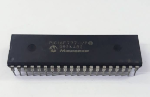 استخراج دستورالعملهای عملکردی ماشین از یک microchip pic16f777 mcu که ایمنسازی، محافظت یا قفل شده است، به درک عمیقی از سازوکارهای دفاعی ریزالکترونیکی در سطح فیزیکی نیاز دارد. هنگامی که متخصصان قصد استخراج، بازیابی یا بازسازی منطق سیستم از ساختار سیلیکونی یک microchip pic16f777 microcontroller رمزگذاریشده را دارند، هدف اصلی آنها جداسازی فایل خام binary یا hex است که در اعماق رجیسترهای سختافزاری داخلی ذخیره شده است. این فرایند دقیق با دقت فراوان انجام میشود تا هم حافظه برنامه flash و هم سلولهای eeprom کمکی از microchip pic16f777 microprocessor محافظتشده استخراج شوند. این دو بخش در کنار یکدیگر آرشیو کامل دادههای سامانه را تشکیل میدهند.