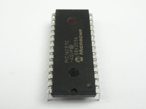 Việc trích xuất mã nguồn của vi điều khiển Microchip PIC16C57C được bảo mật thường yêu cầu các kỹ sư phải vượt qua các hạn chế đọc để trích xuất, khôi phục và phục hồi firmware từ bộ nhớ chương trình được bảo mật. Vi xử lý Microchip PIC16C57C được bảo vệ hoặc khóa sẽ chống lại các nỗ lực thông thường để mở nội dung của nó, và bản chất OTP của chip làm phức tạp bất kỳ nỗ lực nào để sao chép hoặc di chuyển chương trình. Do đó, kỹ thuật đảo ngược phải được thực hiện một cách chính xác để có được bản sao nhị phân đáng tin cậy trong khi vẫn bảo toàn tính toàn vẹn dữ liệu. Các thách thức bao gồm xử lý cấu trúc bộ nhớ hạn chế, xử lý các tính năng bảo vệ tiềm ẩn ngăn cản việc đọc và tái tạo một tệp thập lục phân hợp lệ từ dữ liệu được khôi phục của vi xử lý bảo vệ Microchip PIC16C57C ban đầu. Mục tiêu là xây dựng một kho lưu trữ firmware sạch có thể được phân tích hoặc định hướng lại mà không gây ra sự không nhất quán.