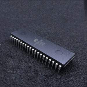 Việc trích xuất mã từ vi điều khiển ATMEL AT89C51RC được bảo vệ có thể vi phạm luật sở hữu trí tuệ. Hãy đảm bảo bạn có giấy phép hợp pháp trước khi thực hiện bất kỳ thao tác trích xuất nào. Việc khôi phục firmware nhúng từ vi điều khiển ATMEL AT89C51RC được bảo mật đòi hỏi chuyên môn kỹ thuật và các công cụ chuyên dụng. Mặc dù các cuộc tấn công dựa trên phần mềm có thể hoạt động trên bộ nhớ chương trình flash và bộ nhớ dữ liệu eeprom của chip vi xử lý ATMEL AT89C51RC được mã hóa yếu, nhưng các thiết bị được bảo mật nghiêm ngặt có thể cần các phương pháp xâm lấn như decap. Luôn tuân thủ các nguyên tắc đạo đức và quy định pháp lý khi thực hiện kỹ thuật đảo ngược hệ thống MCU ATMEL Microchip AT89C51RC nhúng.