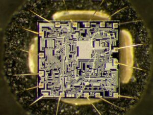 Extract Heximal of Protected Microprocessor PIC18F8620 after crack secured MCU PIC18F8620 fuse bit;